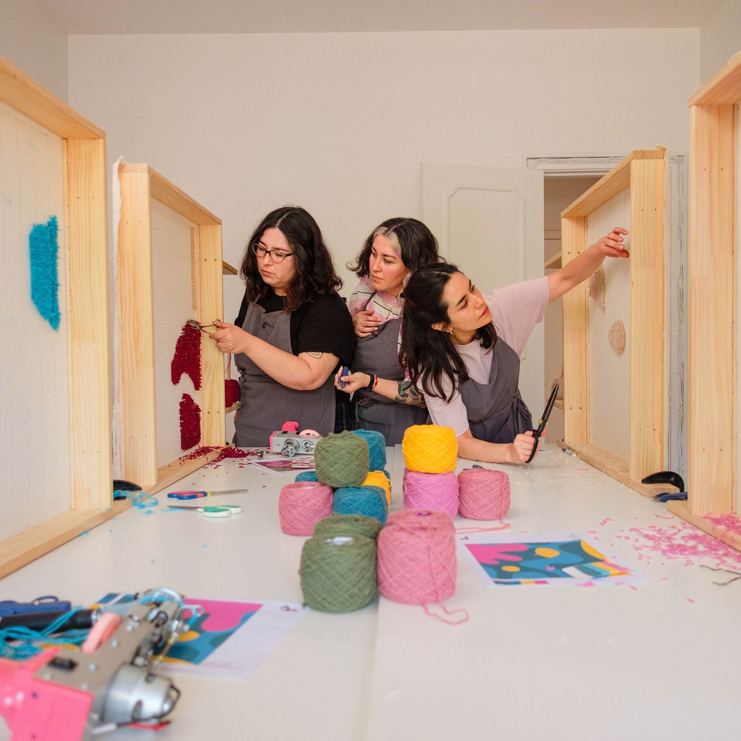TALLER DE MINI ALFOMBRA TUFTING
