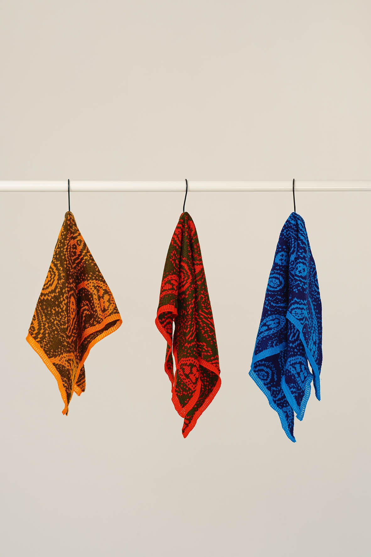 Bandana tejida naranja
