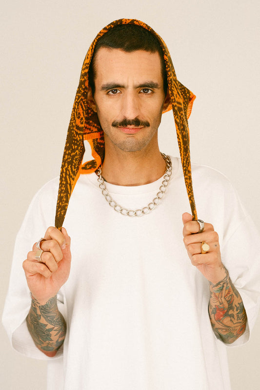 Bandana tejida naranja