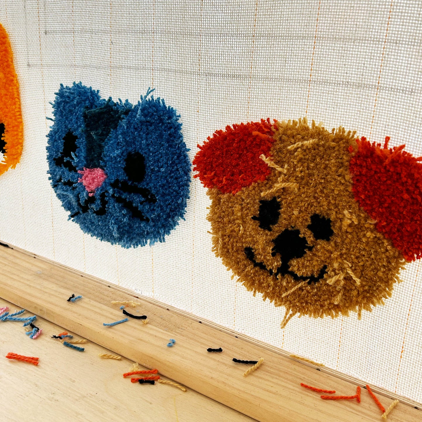 TALLER PERRITOS & GATITOS TUFTING